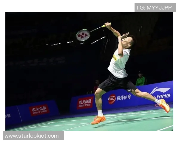 王娜独家揭秘羽毛球技巧与训练心得助你提升球技的秘诀 王娜独家揭秘羽毛球技巧与训练心得助你提升球技的秘诀