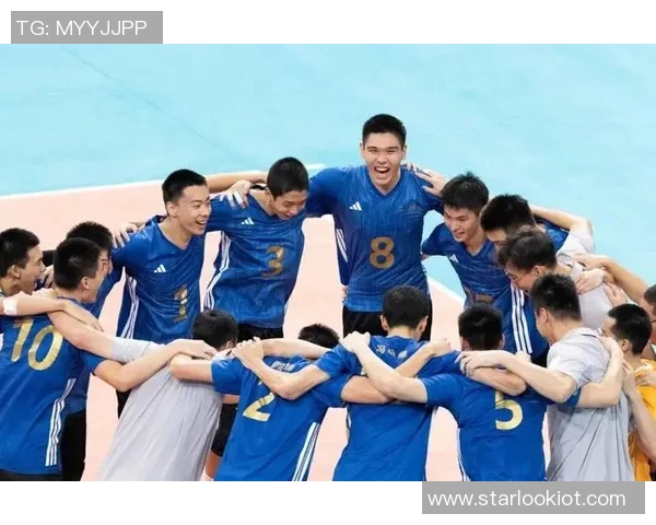 洲际杯赛场上北京排球队灵活应变展现团队实力与战术智慧